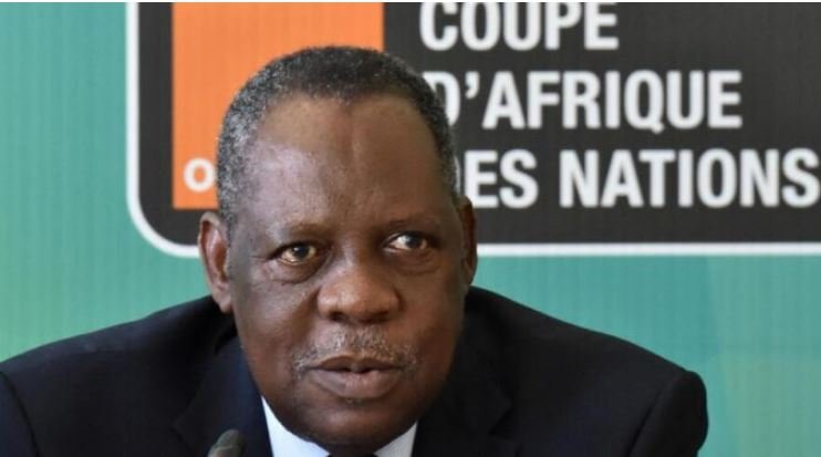 Issa Hayatou est mort