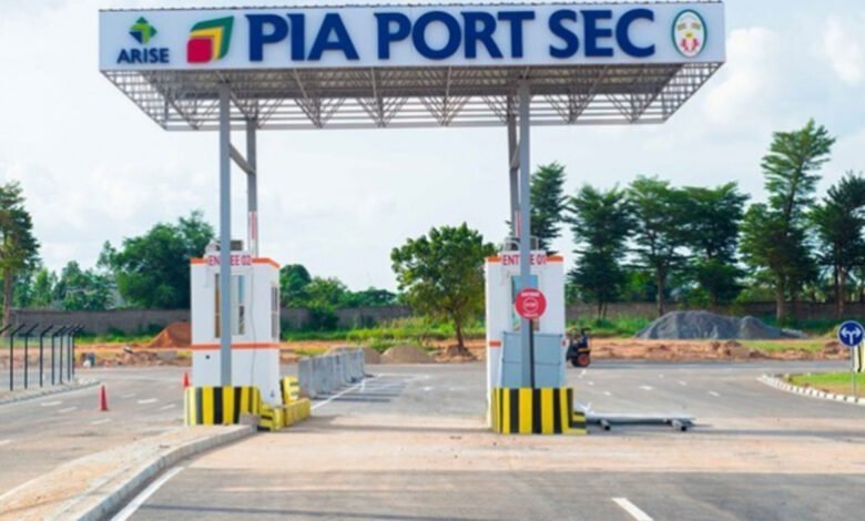 Port sec de PIA