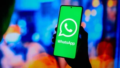 whatsapp smartphone banni 2025