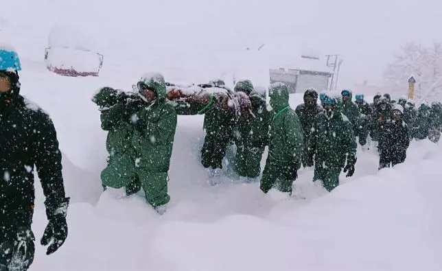 Avalanche dans le nord de l'Inde quatre ouvriers morts